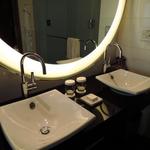 コンラッド東京 - 