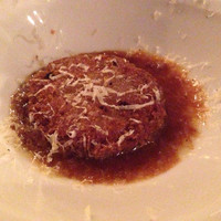 ラ シャッス - 佐賀嬉野でchefが仕留めた極上イノシシバラ肉のひき肉とそのリエットのクロケット仕立て　オマールエビのビスクソースでトムオゥトリュフを添えて