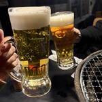 隠れ家個室 炭火鶏焼き 濃厚水炊き鍋 鶏まる - 乾杯ビール