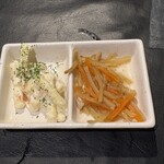 隠れ家個室 炭火鶏焼き 濃厚水炊き鍋 鶏まる - 