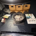 隠れ家個室 炭火鶏焼き 濃厚水炊き鍋 鶏まる - 席