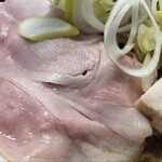 自家製麺 結び  - レアチャーシュー