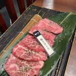 神戶牛肉燒肉 岡虎 - 