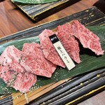 神戶牛肉燒肉 岡虎 - 