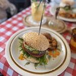 魔女のちいさな森のハンバーガー - 