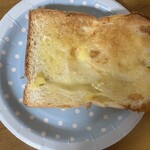 はな ぱん - チーズ食パン。