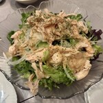 鉄板Bar ブルク - 蒸し鶏のサラダ