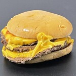 マクドナルド - 料理写真:2026.03.14 (土)    倍ダブルチーズバーガー　790円（税込）