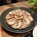 ユッケ 焼肉 生サムギョプサル 手打ち冷麺 ハヌリ - 