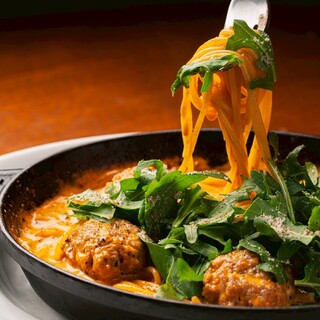 約30種類のアラカルトメニュー