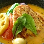 イエロー - 豆腐ハンバーグカリー