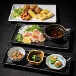 焼鶏 吉川 - コースイメージ（おばんざい・鳥刺し・厚焼き玉子・唐揚げ）