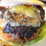 マグノリアカフェ - チェダーチーズのハンバーガー 2015.2