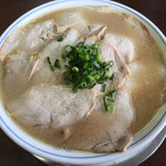 ラーメン げんこつ家 - チャーシューメン大盛り¥800