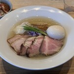 宍道湖しじみ中華蕎麦 琥珀 東京本店
