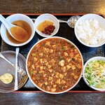 喜多八菜館 - 銀座四川飯店直伝麻婆豆腐定食