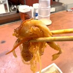 白釜飯 純豆腐火鍋 まん馬 - チャプチェはごま油の香りと太めの春雨のもっちり感が心地よく、バランスの取れた仕上がり