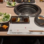 近江うし 焼肉 にくTATSU - 