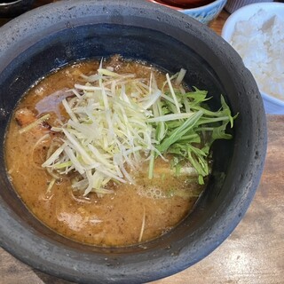 俺の創作らぁめん 極や_1