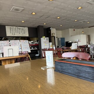 長岡市場食堂_2