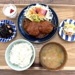 あさつみ食堂 - 煮込みハンバーグ定食