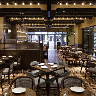 3rd. BAR&GRILL RESTAURANT_1