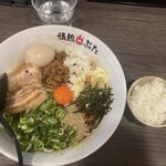 情熱のぶた - 料理写真: