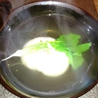 日本料理 晴山 - ホタテのしんじょのお椀