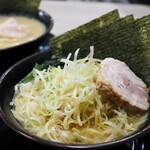 横浜家系ラーメン 一門家 - 