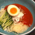 ビビン麺