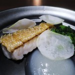 ルエ ヴェル ロール - 甘鯛鱗焼き　カブのすり流し