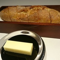 レストラン リューズ - パン
