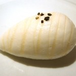 ラ・トルテュ - デザートの前のプレガトーはミルクジェラード