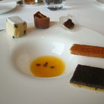 ピエール・ガニェール - ピエール・ガニェール特製デザート１(正式名称は不明)。