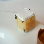 ピエール・ガニェール - ピエール・ガニェール特製デザート１(正式名称は不明)。