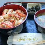 イノツメ商店 - 花咲カニ丼