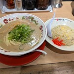 天下一品 - 料理写真:こってりとチャーハン(小)