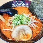 ラーメンろくでなし - 味噌ラーメン赤