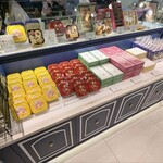 ロンドン ベイク ギャラリー - 店内