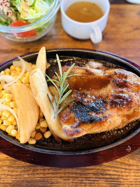 レストラン ザ・マベリック （Restaurant THE MAVERICK） - 九十九里町
