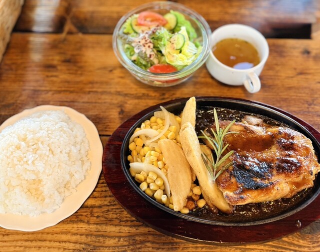 レストラン ザ・マベリック （Restaurant THE MAVERICK） - 九十九里町
