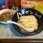 ハイデン.コッコFACTORY サマンサ・タマサ - 魚貝豚つけ麺スパイシーのＡ。