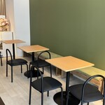 DeCUP COFFEE - 
