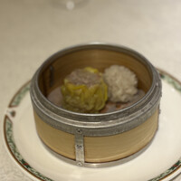 中国料理 桃花林 - 店心は米粉の焼売とかに焼売の２点盛り。