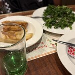 ロイヤルホスト - ナゲット&ポテトLと、ケールサラダ　