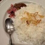 ロイヤルホスト - 白米、チャツネ等をズームで