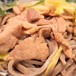 湯島 角萬 - 肉にも味が
