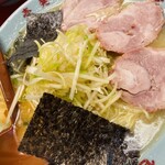 壱発ラーメン - ネギ入れるだけで別のラーメンになる。ネギラーメン
