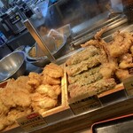 さぬき麺市場 郷東店 - 揚げ物たち
