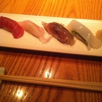 NOBU TOKYO - 握り寿司（マグロ、鯛、鯖、イカ）